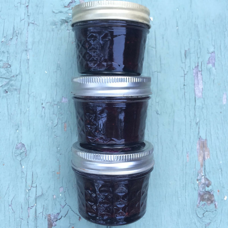 Best Berry Jam Canning Recipe | The Domestic Wildflower click to read the full tutorial for making delicious blackberry and strawberry jam!